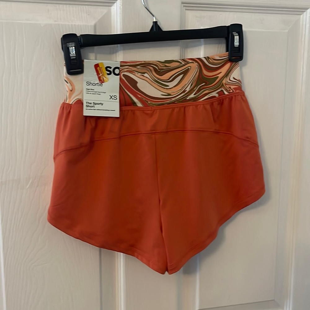 NWT women’s workout shorts